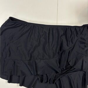 Catalina Elegant Black Ruffled Mini Skirt